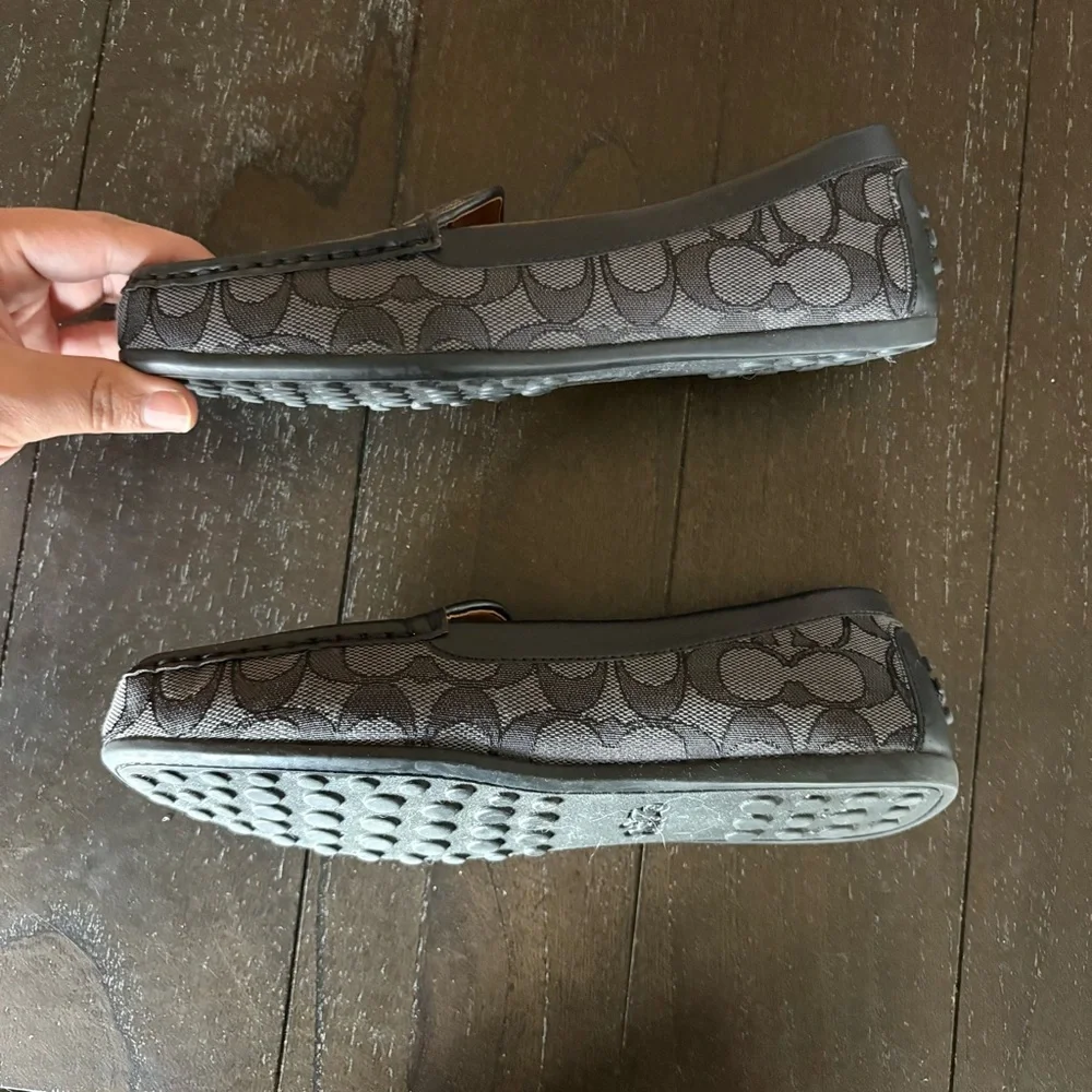 Coach Women’s Canvas Signature Gable Loafers Driving Old Money Size 6.5 Classic - Picture 3 of 12